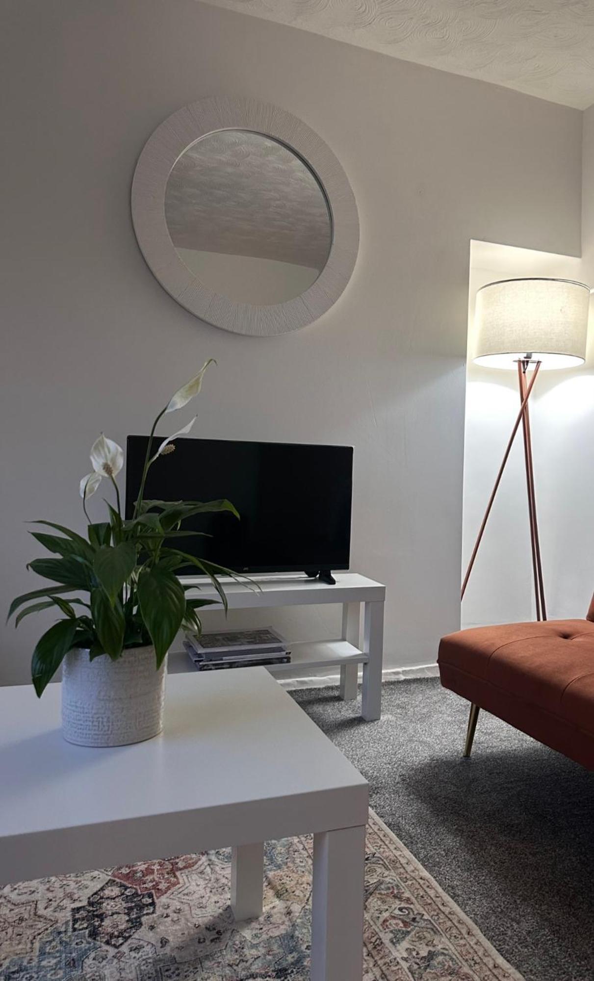 Ocean Village Marina 2 Bedroom Apartment With Balcony! Southampton Eksteriør billede